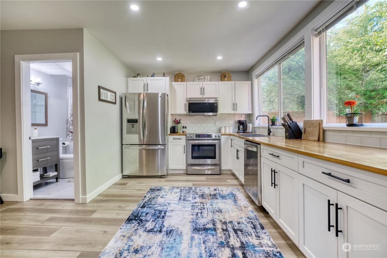 Newly Remodeled 2Bd Room A Frame Cottage Point Roberts 외부 사진